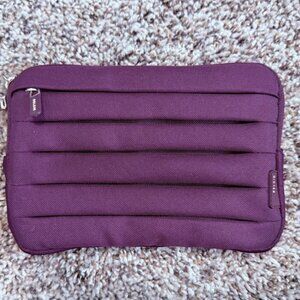 Belkin Plum Purple Small Zippered Makeup Bag